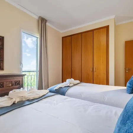 Semesterbostad Casa D Agostinha By Homie Canhas